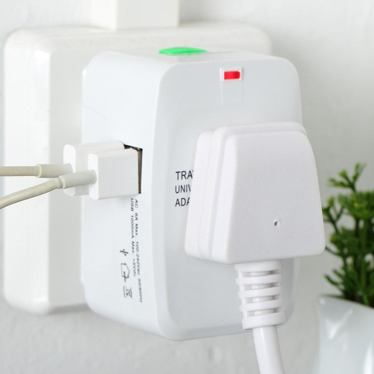 Convertitore universale da viaggio multifunzione 110-250 V con doppia interfaccia USB, spina EU / UK / US / AU