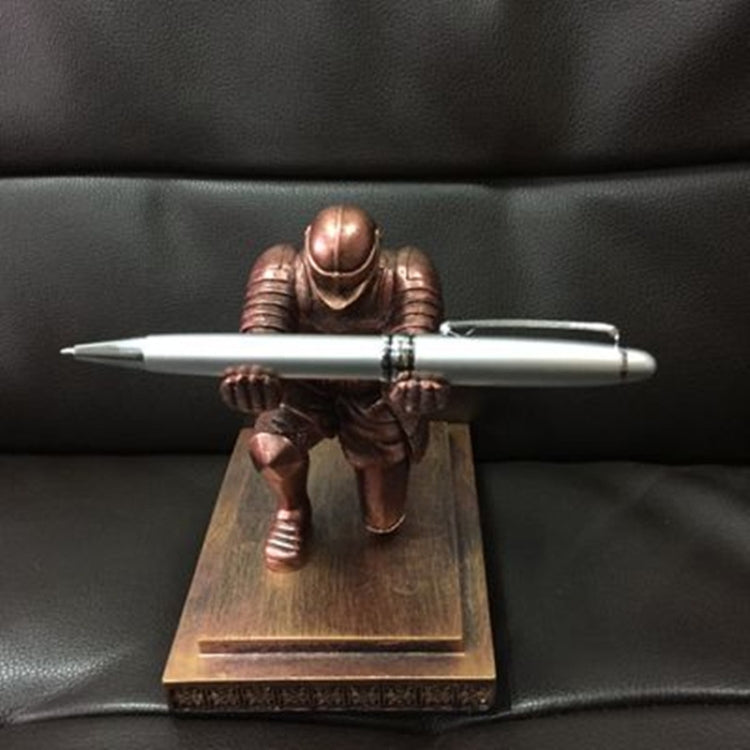 Portapenne da scrivania per ufficio creativo a forma di cavaliere esecutivo