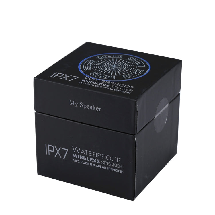 Microfono integrato, supporto radio FM, distanza Bluetooth: 10 m