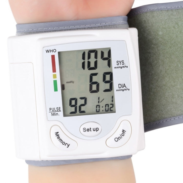 CK-101S Monitor automatico della pressione sanguigna da polso completamente automatico