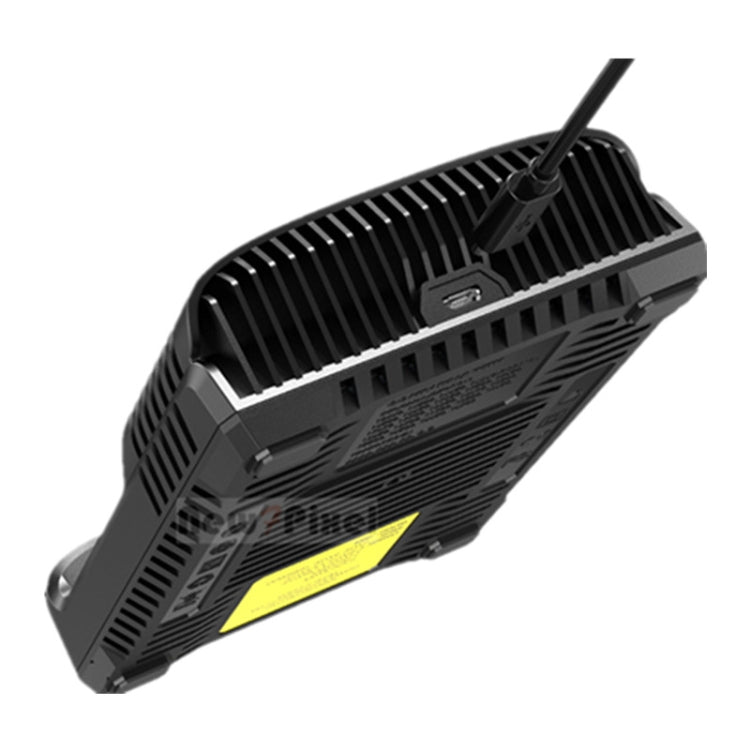 Il display LCD intelligente NITECORE attiva automaticamente il caricatore USB a 4 slot di riparazione