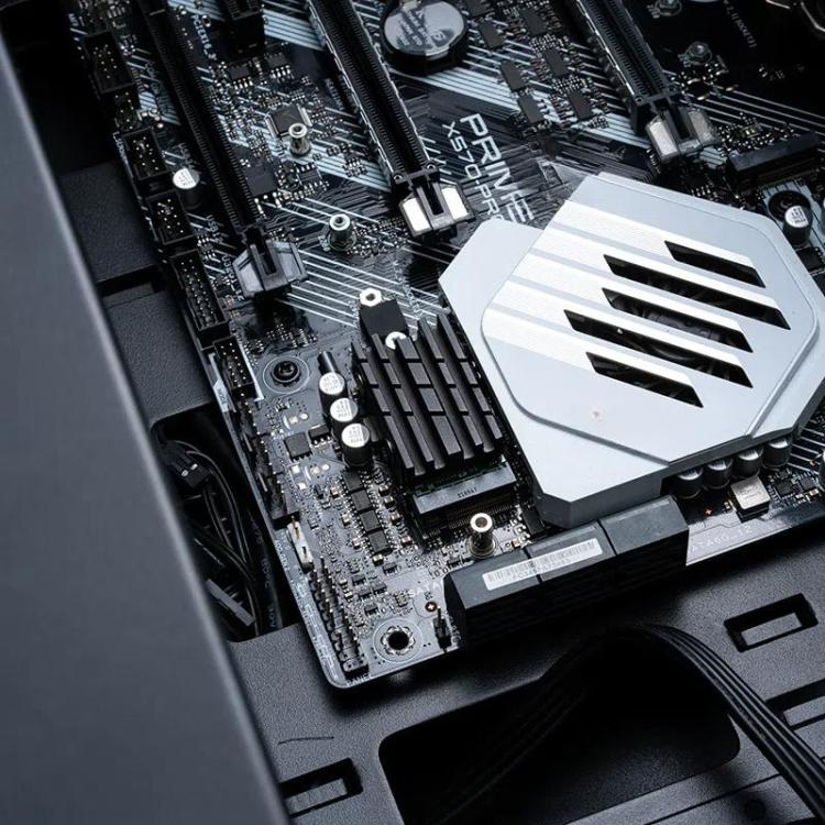Dissipatore di calore per unità a stato solido SSD M.2 2242 FinalCool Radiatore in alluminio, M.2 2242 Black