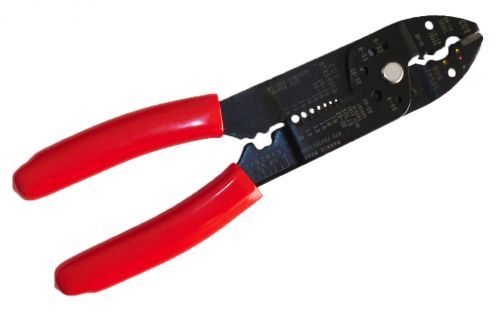 Pinza per capicorda