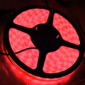 Striscia LED flessibile rossa 5 metri 12V IP65