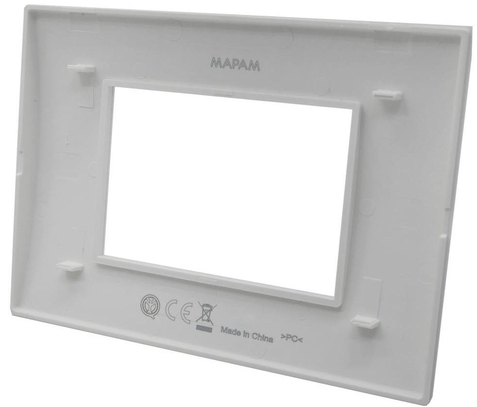 Placca 3 posti argento Soft Touch compatibile Living International