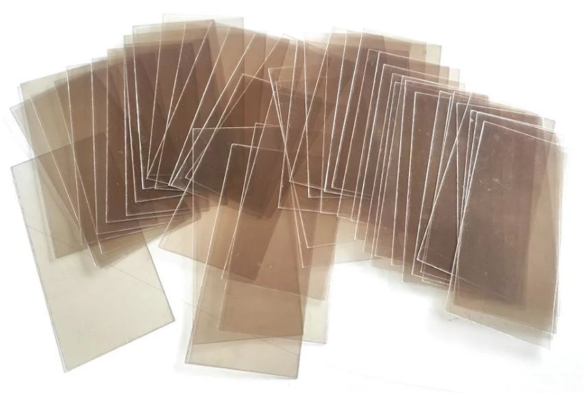 Foglio isolante in mica trasparente 20x30mm B5630