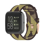 Cinturino per orologio con cinturino da polso in nylon con trama a righe da 23 mm per Fitbit Versa 2, Fitbit Versa, Fitbit Versa Lite, Fitbit Blaze