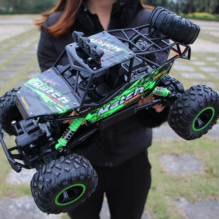 Veicolo telecomandato fuoristrada 4WD doppio motore 2,4 GHz