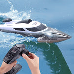 Barca telecomandata ad alta velocità con raffreddamento ad acqua