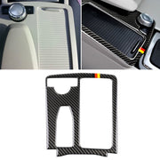 Auto Bandiera Tedesca In Fibra di Carbonio Guida A Sinistra Posizione del Cambio Pannello Adesivo Decorativo per Mercedes-Benz W204 2007-2013 / W212 2010-2012, Left Drive Gear Position (German Flag)