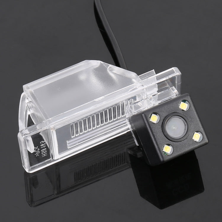 656x492 Pixel HD efficace impermeabile 4 LED visione notturna grandangolare telecamera retromarcia per retromarcia per auto per Nissan Patrol 2017-2018 / Kicks 2017-2018, For Nissan Patrol 2017-2018 / Kicks 2017-2018