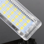 2 PCS DC12V / 1.5W / 6000K / 100LM Luci del nido per auto Lampada vano piedi Lampada sedile 18 LED SMD-3528 Lampade per Volkswagen, Car Foot Nest Lights