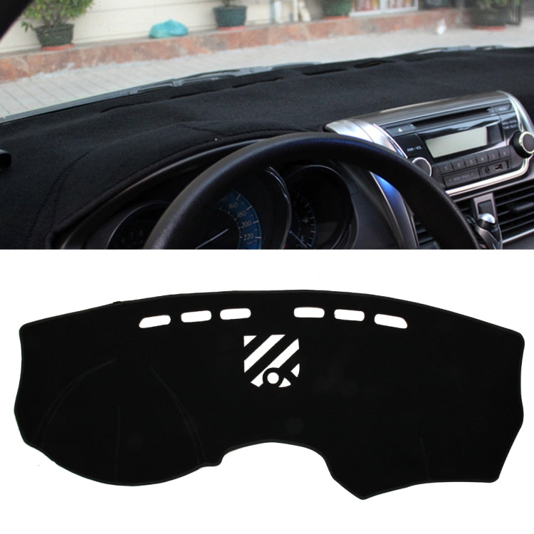 Tappetino scuro per cruscotto auto, pannello strumenti, protezione solare, tappetini per auto per Cadillac (si prega di notare il modello e l'anno), For Cadillac