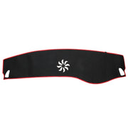 Tappetino scuro per cruscotto auto, pannello strumenti, protezione solare, tappetini per auto per Cadillac (si prega di notare il modello e l'anno), For Cadillac