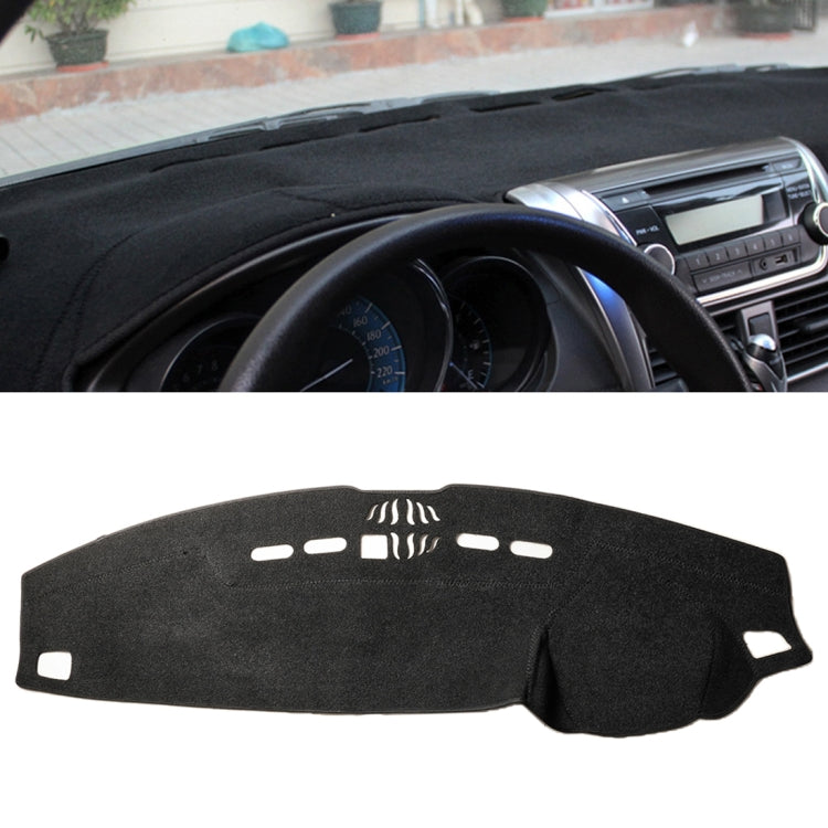 Tappetino scuro per cruscotto auto, pannello luminoso, pannello strumenti, protezione solare, tappetini per auto per Land Rover (si prega di notare il modello e l'anno), For Land Rover