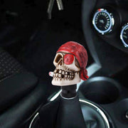 Pomello del cambio automatico manuale a forma di teschio pirata per veicolo universale, Pirate Skull(Black), Pirate Skull(Red), Pirate Skull(White)