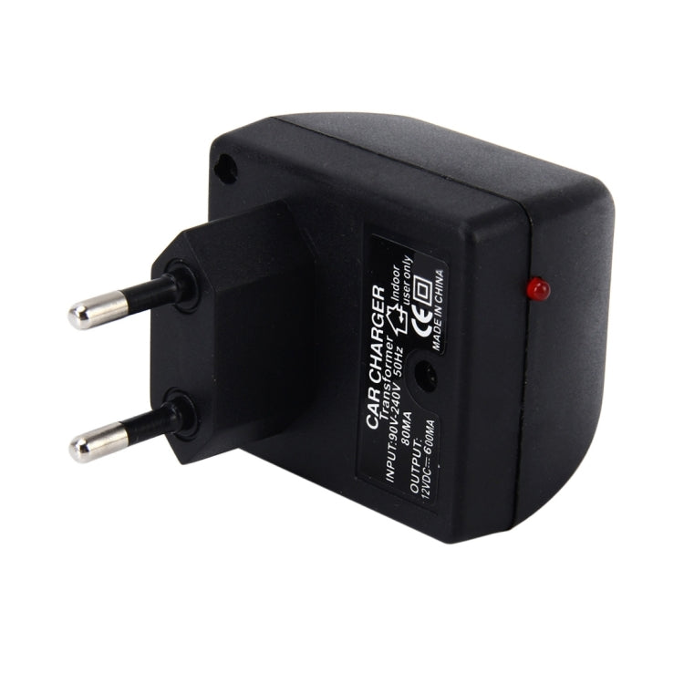 Convertitore di alimentazione per veicoli da 90-240 V CA a 12 V CC con presa accendisigari per auto Convertitore adattatore Amplificatore per veicoli Uscita di potenza: CC 12 V 600 mA (spina UE), 12V 600mA(EU Plug)