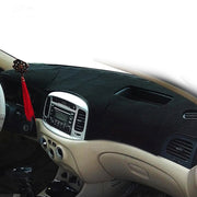 Tappetino scuro per cruscotto dell'auto, pannello luminoso per auto, pannello strumenti, protezione solare per accenti moderni (si prega di notare il modello e l'anno), For Modern Accent