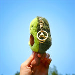 Simpatico portachiavi con avocado antropomorfo in peluche con gioielli di frutta, Plush Avocado Shape