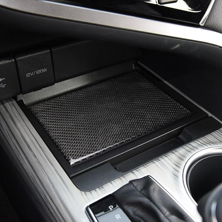 Adesivo decorativo per scatola portaoggetti per auto in fibra di carbonio per Toyota Camry di ottava generazione 2018-2019, Storage Box