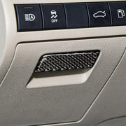 Adesivo decorativo per maniglia della scatola portaoggetti principale in fibra di carbonio per auto per Toyota Camry di ottava generazione 2018-2019, Main Driving Storage Box Handle