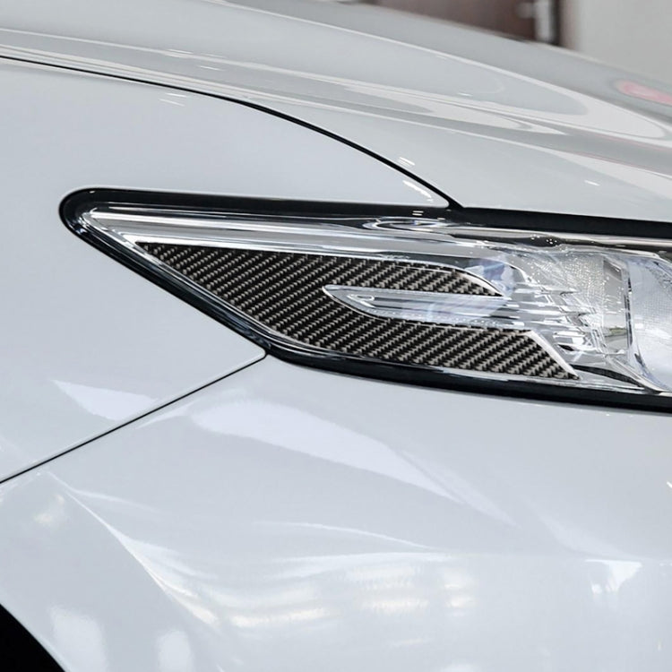 Adesivo decorativo per fari in fibra di carbonio per auto da 2 pezzi per Toyota Camry di ottava generazione 2018-2019, Headlight