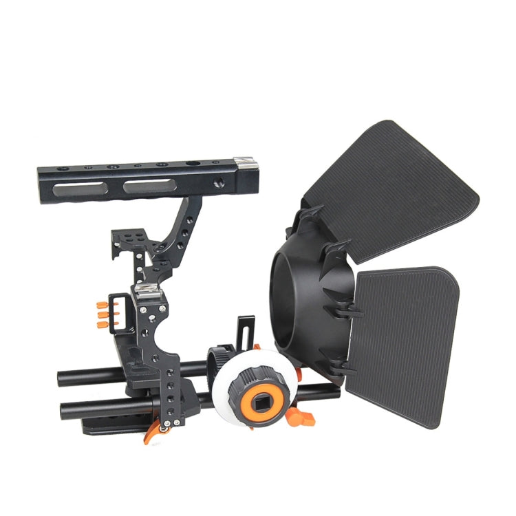 Il set di gabbie A7 YELANGU YLG1105A include stabilizzatore per gabbia per videocamera / Follow Focus / Matte Box per Sony GH4 / A7S / A7 / A7R / A72 / A7RII / A7SII / A6000 / A6500 / A6300 / A7R3 / A7S3 / A7R4