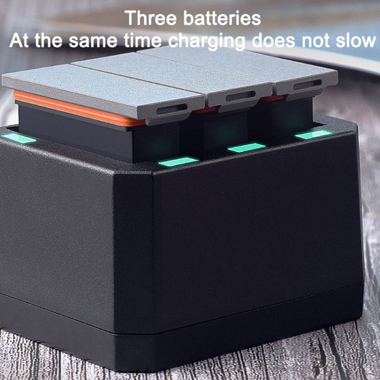 Caricabatterie triplo USB con indicatore luminoso LED per DJI OSMO Action, Charger
