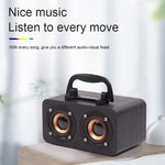 Altoparlanti subwoofer wireless in legno con Bluetooth