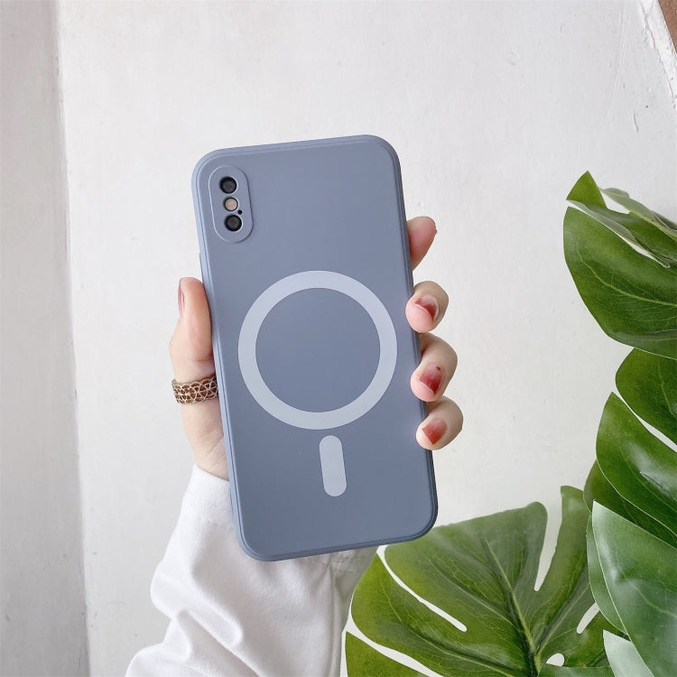 Custodia silicone liquido antiurto per iPhone X e XS