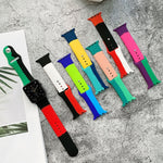 Cinturini di ricambio in silicone con abbinamento di colori per Apple Watch Series 6 e SE e 5 e 4 40 mm / 3 e 2 e 1 38 mm, For Apple Watch 40mm/38mm(Black+Red+White), For Apple Watch 40mm/38mm(Red+White+Black)                                           ...