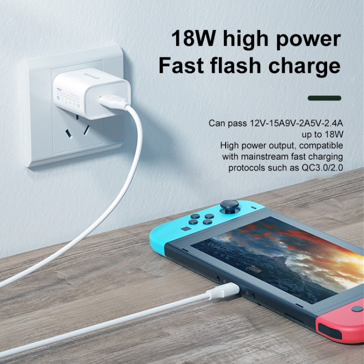 Caricabatterie rapido 18W con cavo USB a 8 pin bianco