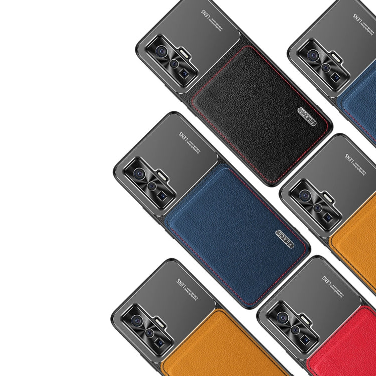 Custodia protettiva in metallo satinato e pelle per iPhone 11