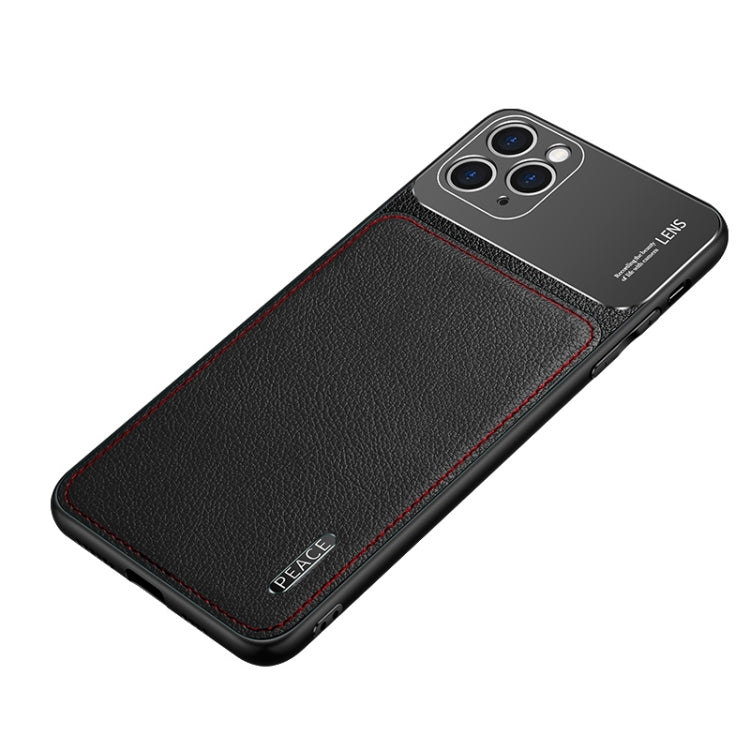 Custodia protettiva in metallo satinato e pelle per iPhone 11