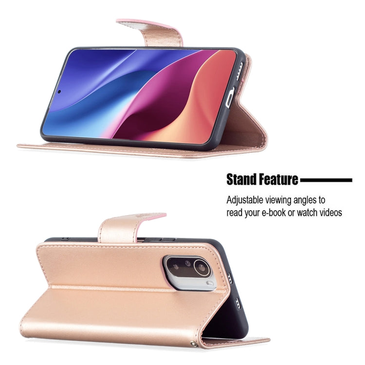 Custodia in pelle a ribalta orizzontale con motivo a goffratura a due farfalle con supporto e slot per schede, portafoglio e cordino, For Xiaomi Mi 11i / Poco F3 / Redmi K40