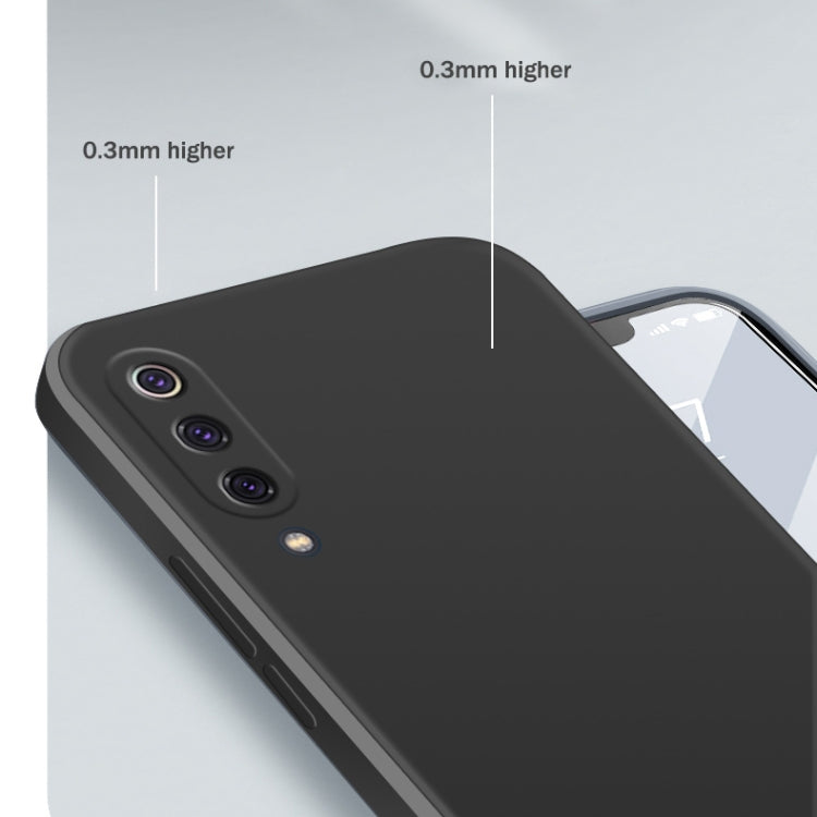 Custodia in silicone liquido per Xiaomi Mi 9