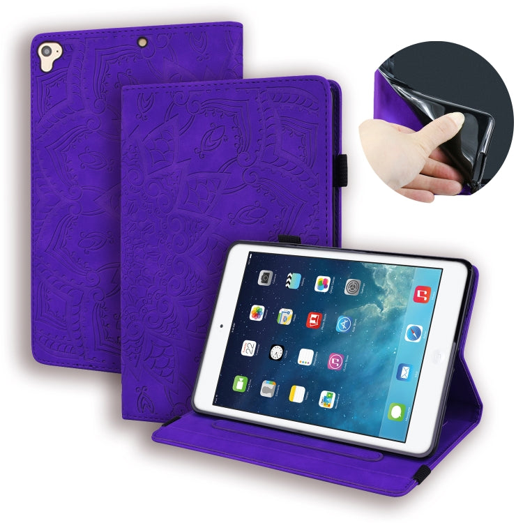 Custodia in pelle goffrata per iPad con doppia piegatura