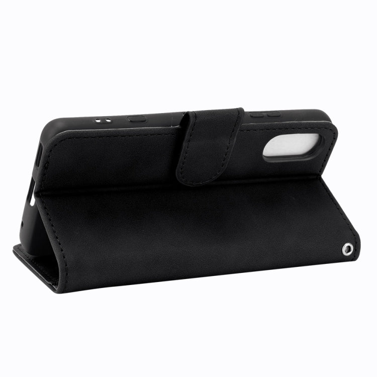 Tinta unita Skin Feel Fibbia magnetica Flip orizzontale Custodia in pelle PU con struttura in vitello con supporto e slot per schede e portafoglio, For Sony Xperia Ace II