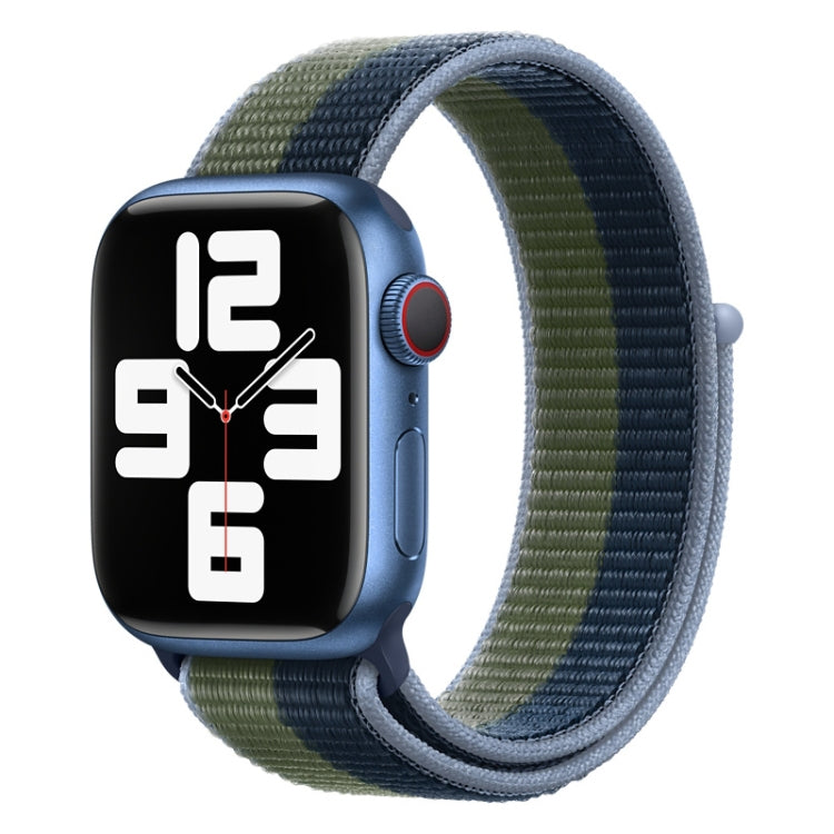 Cinturino nylon sportivo tipo Loop per Apple Watch 44-45mm