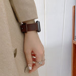 Cinturino in pelle con fibbia 8 per Apple Watch