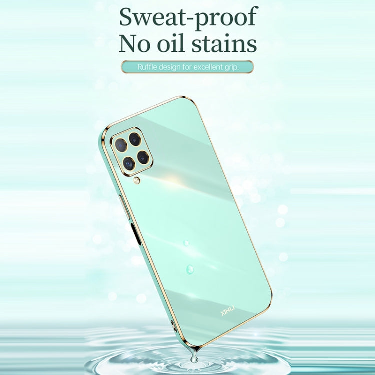 Custodia TPU antiurto con bordo oro per Samsung Galaxy A22