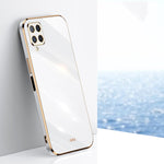 Custodia TPU antiurto con bordo oro per Samsung Galaxy A22
