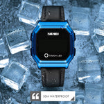 SKMEI 1650 Orologio elettronico con display digitale LED versione cinturino in pelle con pulsante luminoso touch, Leather Strap Version