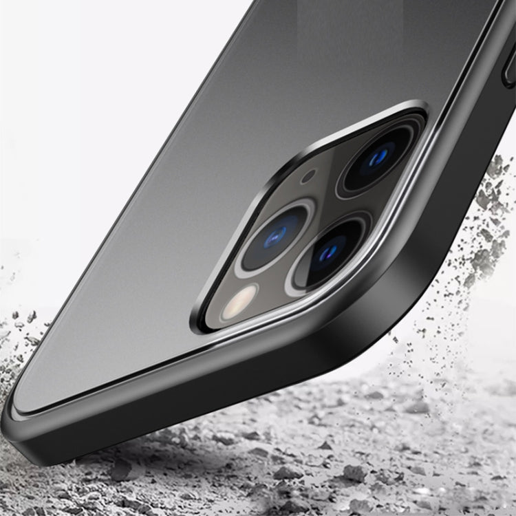 Custodia TPU antiurto con pulsante colorato per iPhone 12