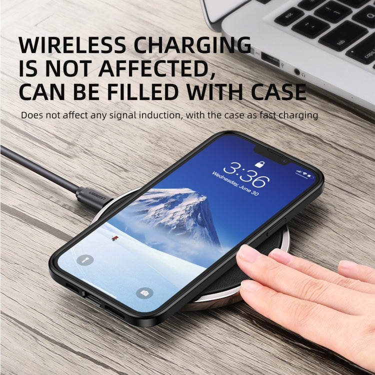Custodia protettiva TPU e PC per iPhone 13