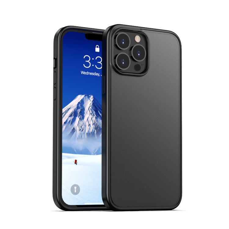 Custodia protettiva TPU e PC per iPhone 13