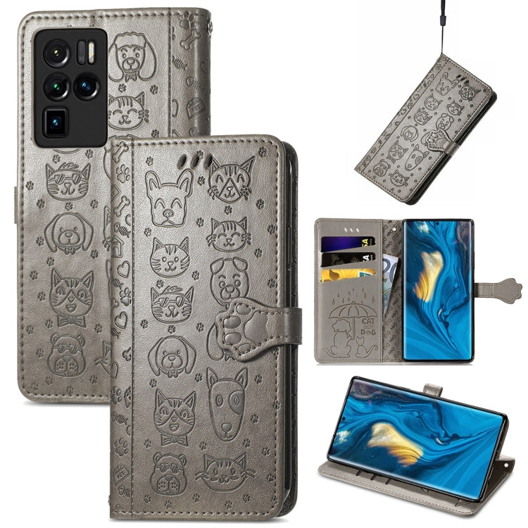 Bella custodia in pelle a vibrazione orizzontale con motivo a rilievo di gatto e cane, con supporto e fessure per carte e portafoglio e chiusura a cartone animato e cordino, For ZTE Nubia Z30 Pro, For Huawei Maimang 10 SE