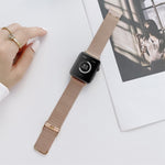 Cinturino di ricambio per cinturino in acciaio dritto con fibbia a forma di V per la serie Apple Watch, 7 41mm / 6&SE&5&4 40mm / 3&2&1 38mm, 7 45mm / 6&SE&5&4 44mm / 3&2&1 42mm