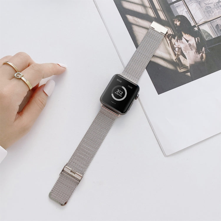 Cinturino di ricambio per cinturino in acciaio dritto con fibbia a forma di V per la serie Apple Watch, 7 41mm / 6&SE&5&4 40mm / 3&2&1 38mm, 7 45mm / 6&SE&5&4 44mm / 3&2&1 42mm
