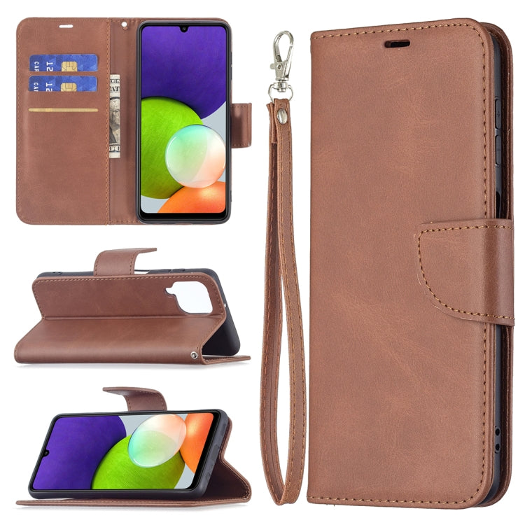 Custodia per cellulare in pelle a conchiglia orizzontale in colore puro con trama in pelle di agnello retrò con supporto e slot per schede e portafoglio e cordino, For Samsung Galaxy A22 4G